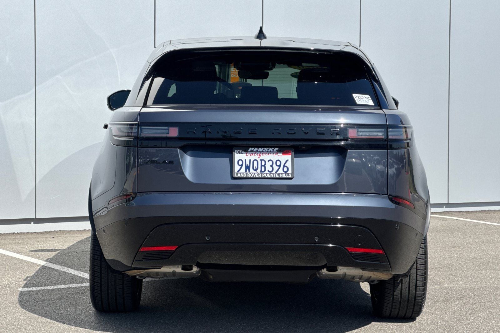 2026 Land Rover Range Rover Velar Dynamic SE