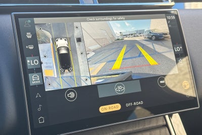 2026 Land Rover Range Rover Velar Dynamic SE