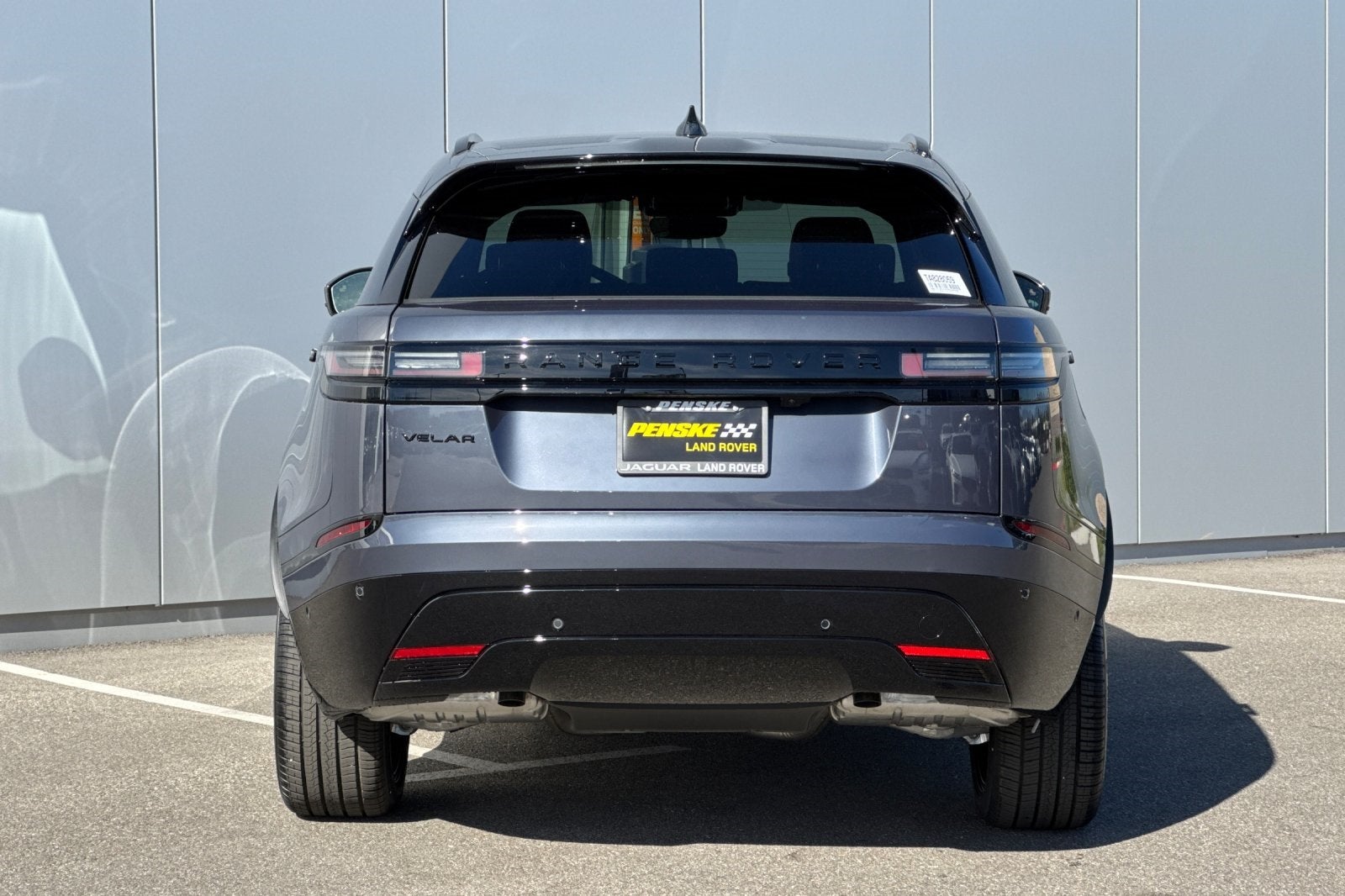 2026 Land Rover Range Rover Velar Dynamic SE