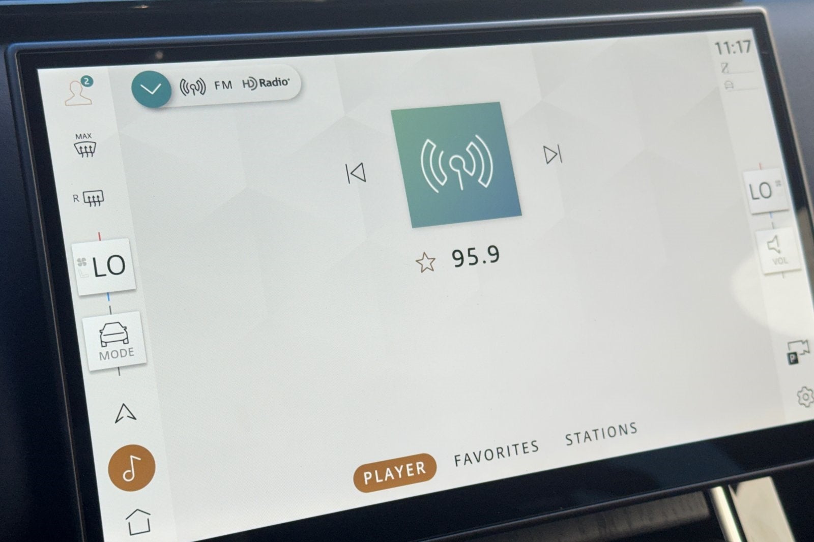 2026 Land Rover Range Rover Velar Dynamic SE