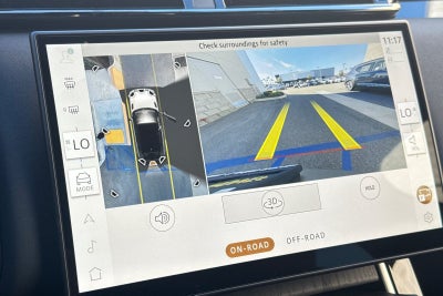 2026 Land Rover Range Rover Velar Dynamic SE