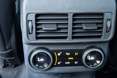 2025 Land Rover Range Rover Velar Dynamic SE