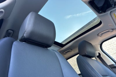 2025 Land Rover Range Rover Velar Dynamic SE