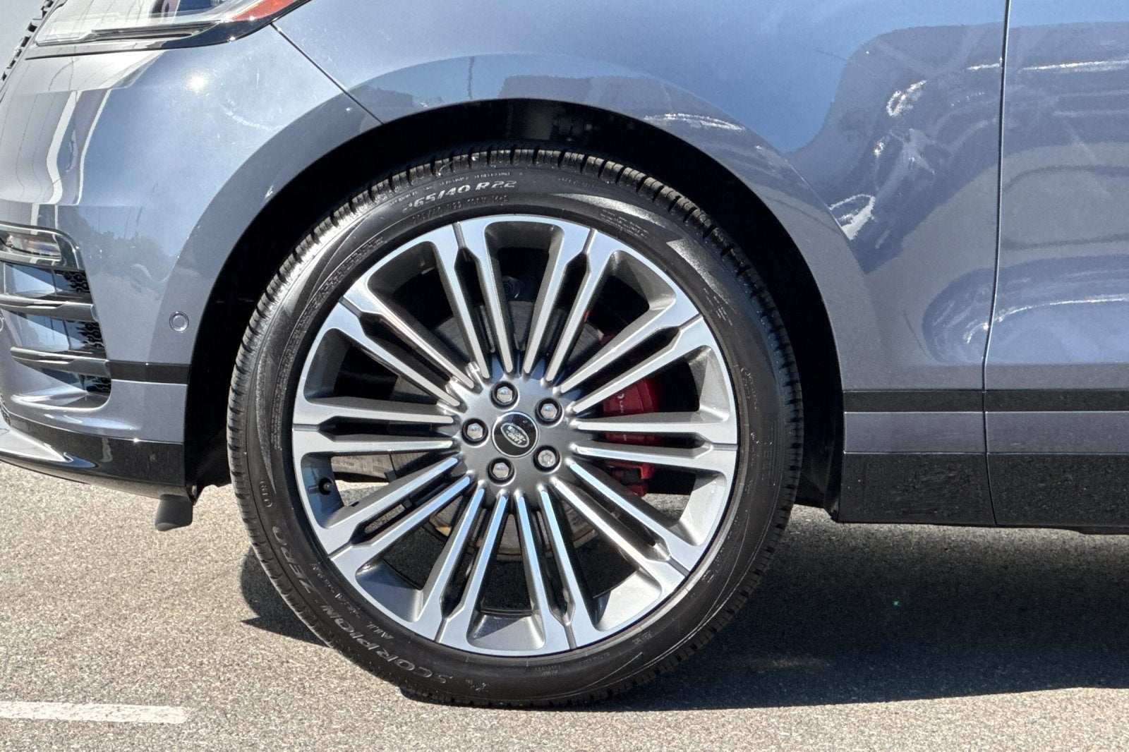 2025 Land Rover Range Rover Velar Dynamic SE