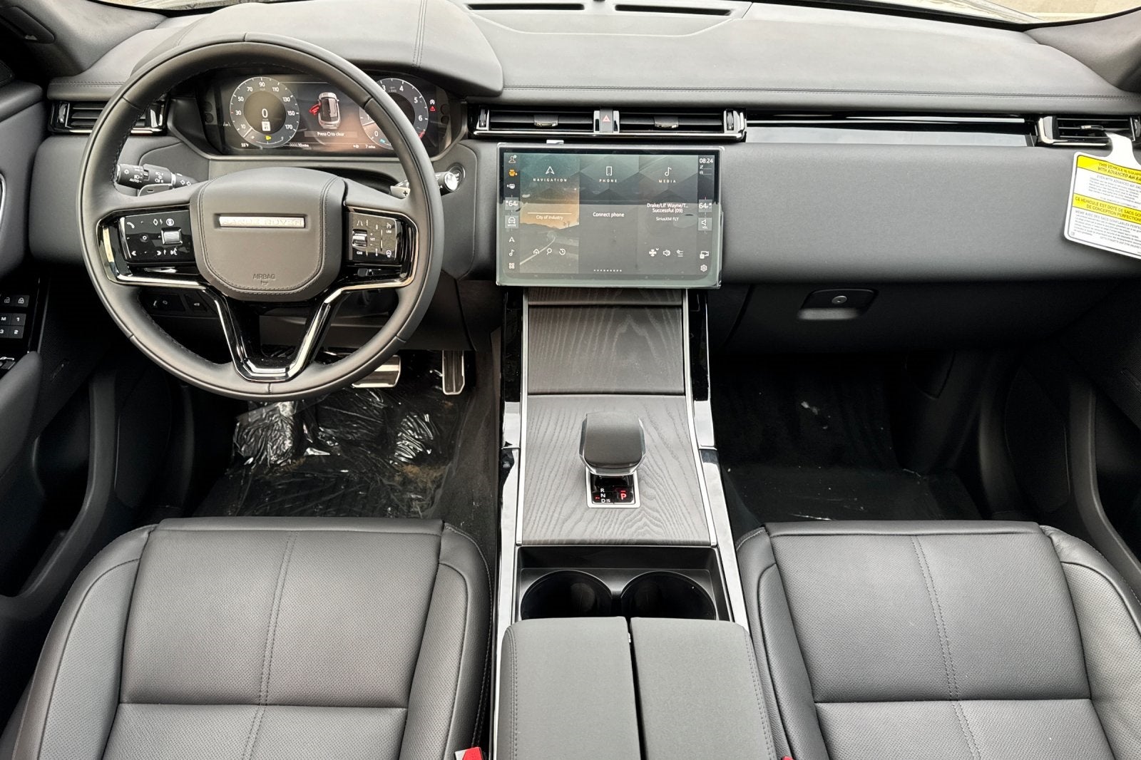 2026 Land Rover Range Rover Velar Dynamic SE
