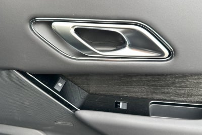 2026 Land Rover Range Rover Velar Dynamic SE