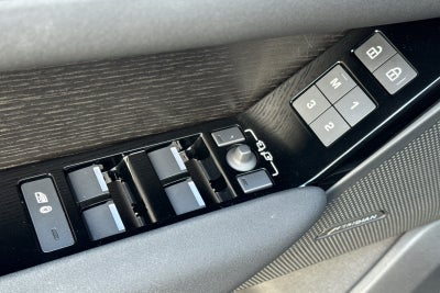 2025 Land Rover Range Rover Velar Dynamic SE