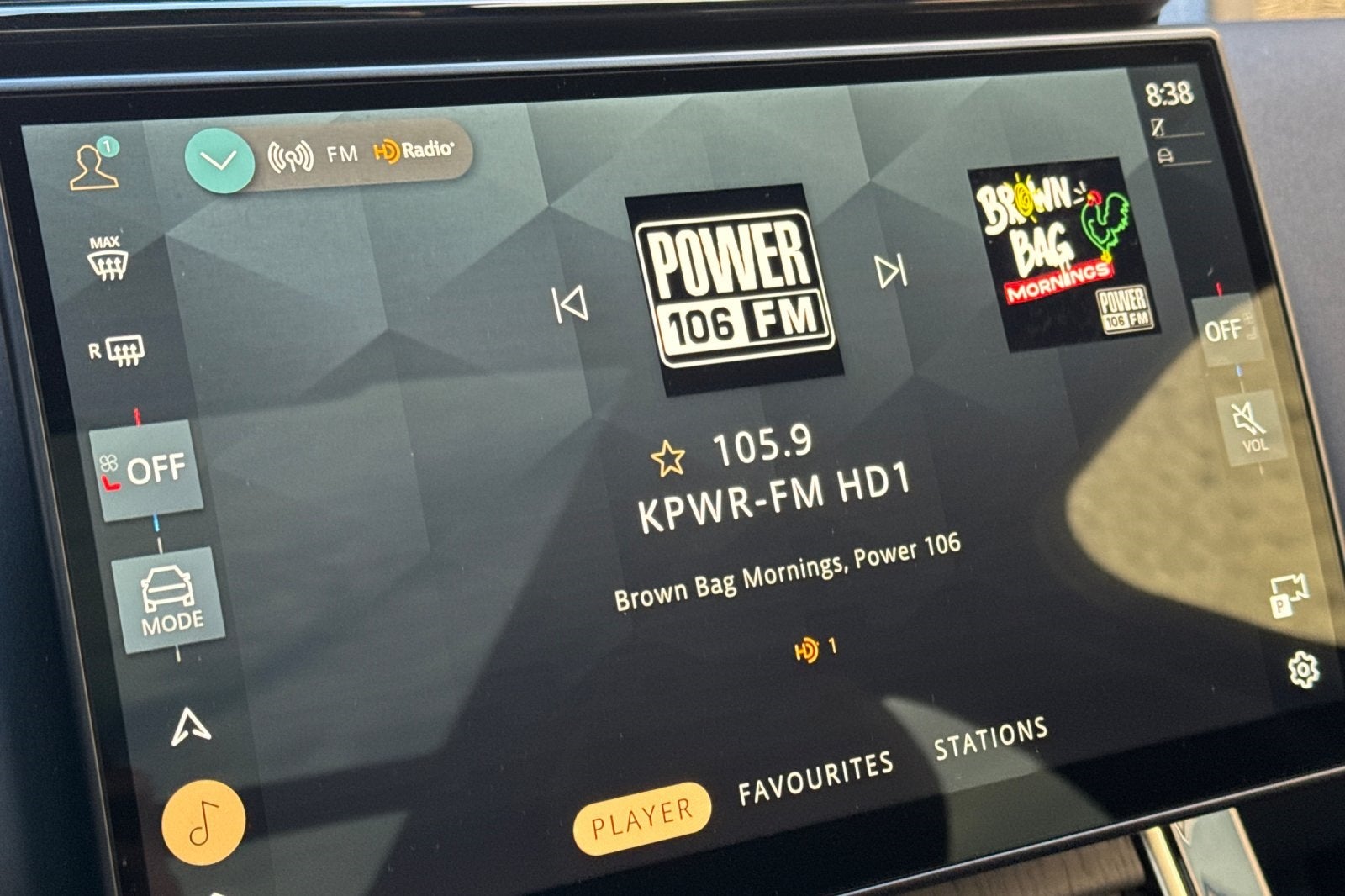 2025 Land Rover Range Rover Velar Dynamic SE