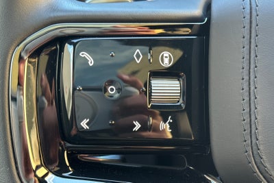 2025 Land Rover Range Rover Velar Dynamic SE