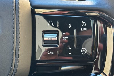 2025 Land Rover Range Rover Velar Dynamic SE