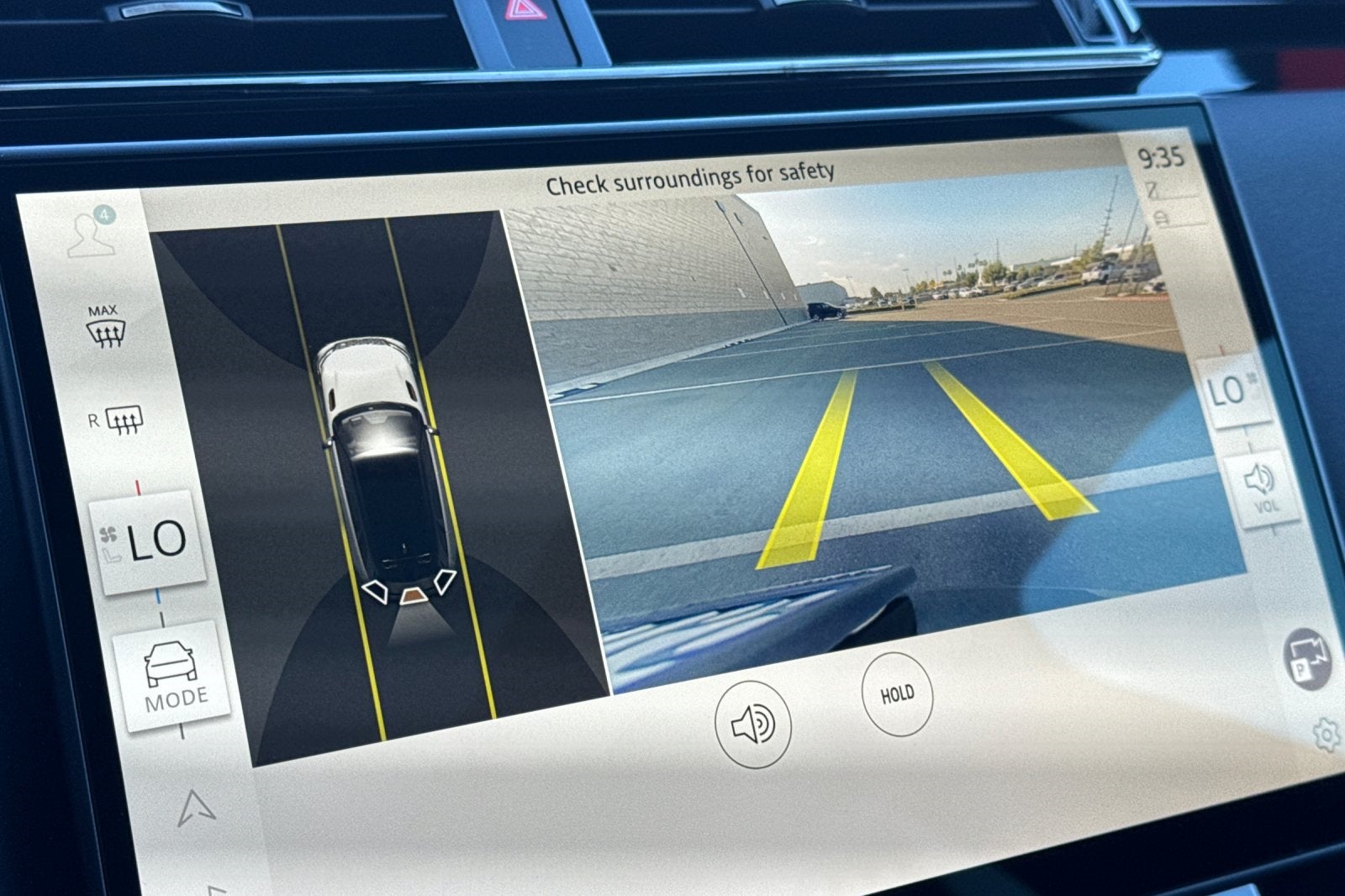 2025 Land Rover Range Rover Velar Dynamic SE