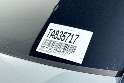 2026 Land Rover Range Rover Velar Dynamic SE