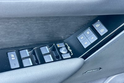 2026 Land Rover Range Rover Velar Dynamic SE