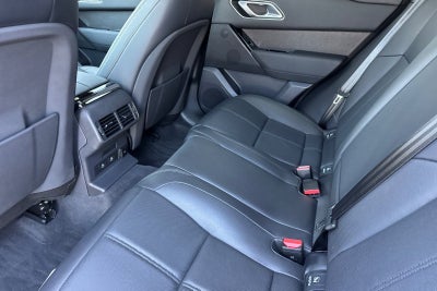 2026 Land Rover Range Rover Velar Dynamic SE