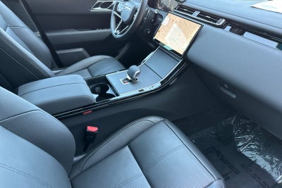 2026 Land Rover Range Rover Velar Dynamic SE
