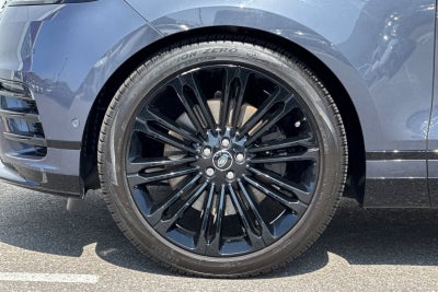 2026 Land Rover Range Rover Velar Dynamic SE
