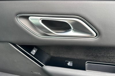 2026 Land Rover Range Rover Velar Dynamic SE