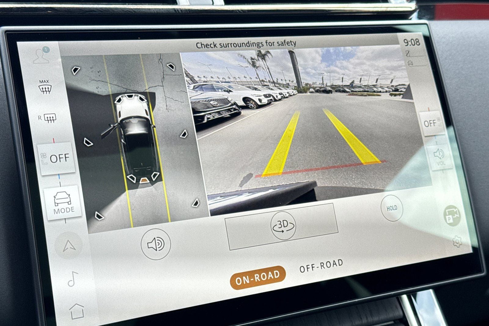 2026 Land Rover Range Rover Velar Dynamic SE