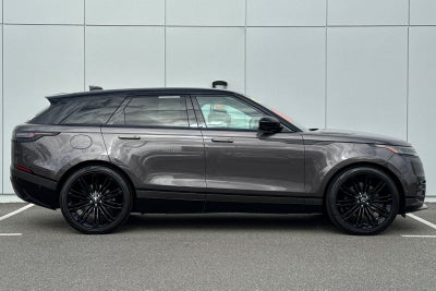2026 Land Rover Range Rover Velar Dynamic SE