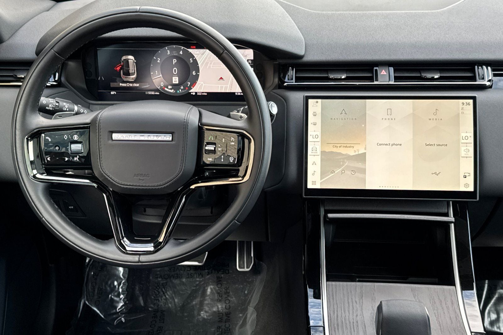 2025 Land Rover Range Rover Velar Dynamic SE