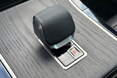 2025 Land Rover Range Rover Velar Dynamic SE