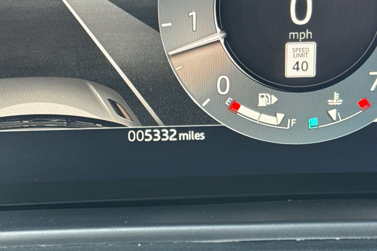 2025 Land Rover Range Rover Velar Dynamic SE