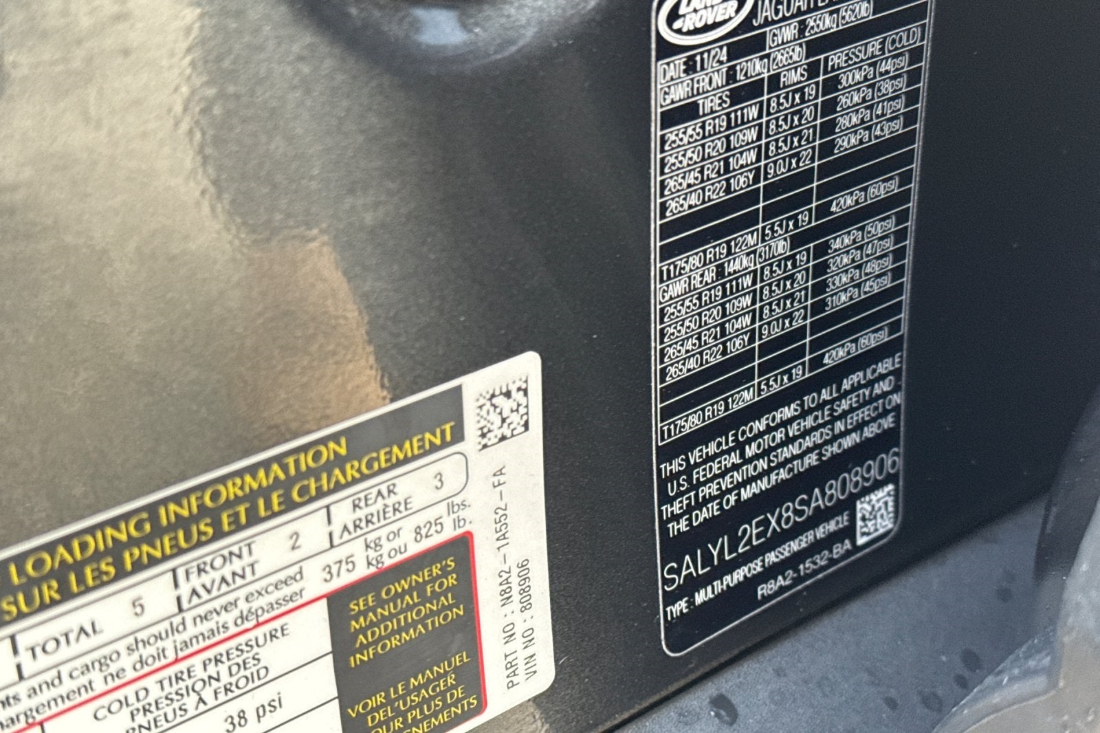 2025 Land Rover Range Rover Velar Dynamic SE