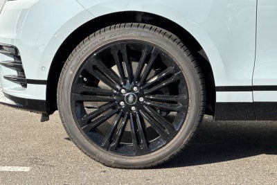 2026 Land Rover Range Rover Velar Dynamic SE