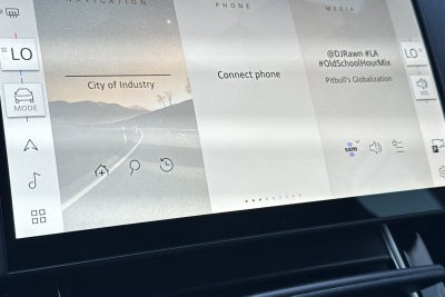 2026 Land Rover Range Rover Velar Dynamic SE