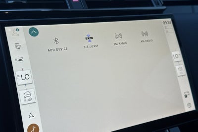 2026 Land Rover Range Rover Velar Dynamic SE