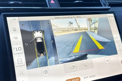 2026 Land Rover Range Rover Velar Dynamic SE