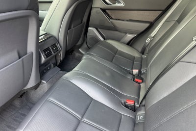 2026 Land Rover Range Rover Velar Dynamic SE