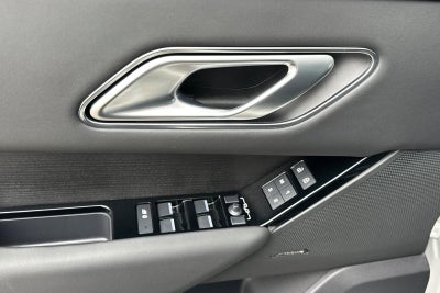 2026 Land Rover Range Rover Velar Dynamic SE