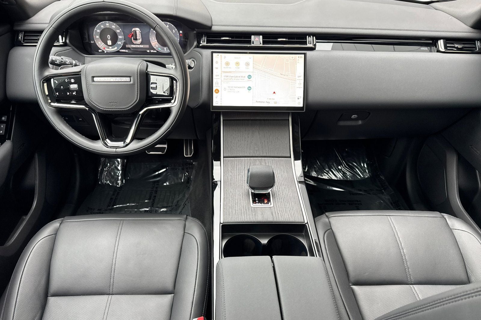 2026 Land Rover Range Rover Velar Dynamic SE