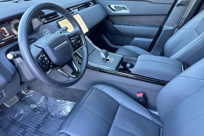 2026 Land Rover Range Rover Velar Dynamic SE