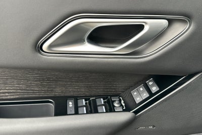 2026 Land Rover Range Rover Velar Dynamic SE