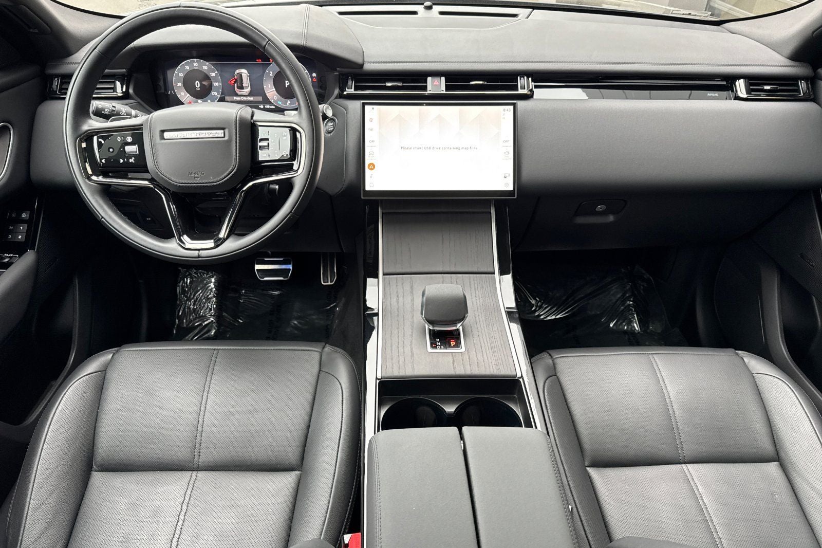 2026 Land Rover Range Rover Velar Dynamic SE