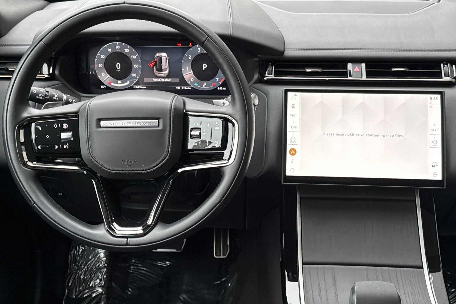 2026 Land Rover Range Rover Velar Dynamic SE