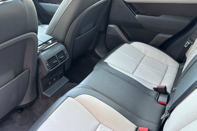 2025 Land Rover Range Rover Velar Dynamic SE