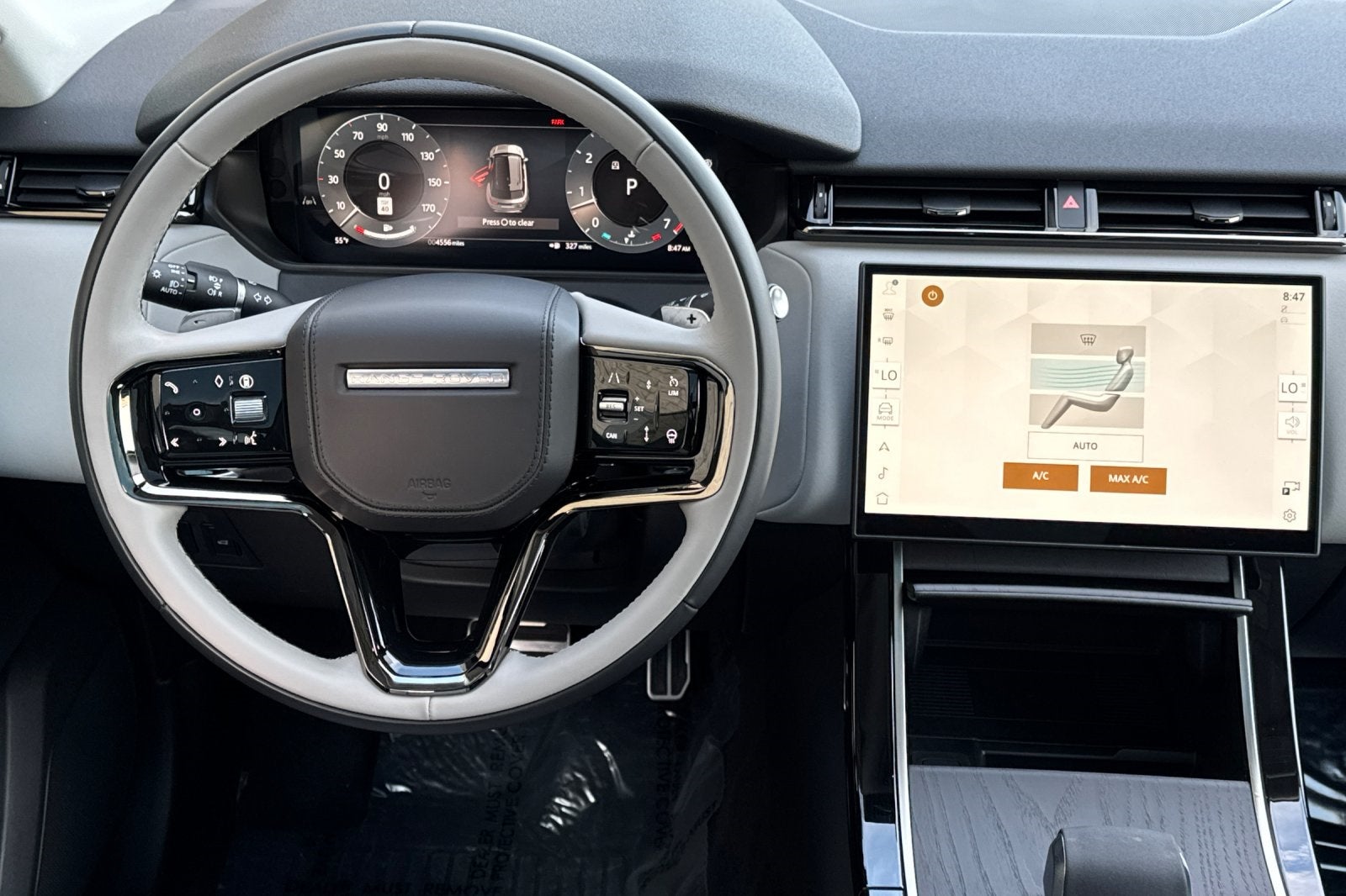 2025 Land Rover Range Rover Velar Dynamic SE