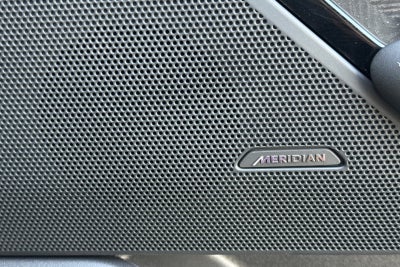 2025 Land Rover Range Rover Velar Dynamic SE