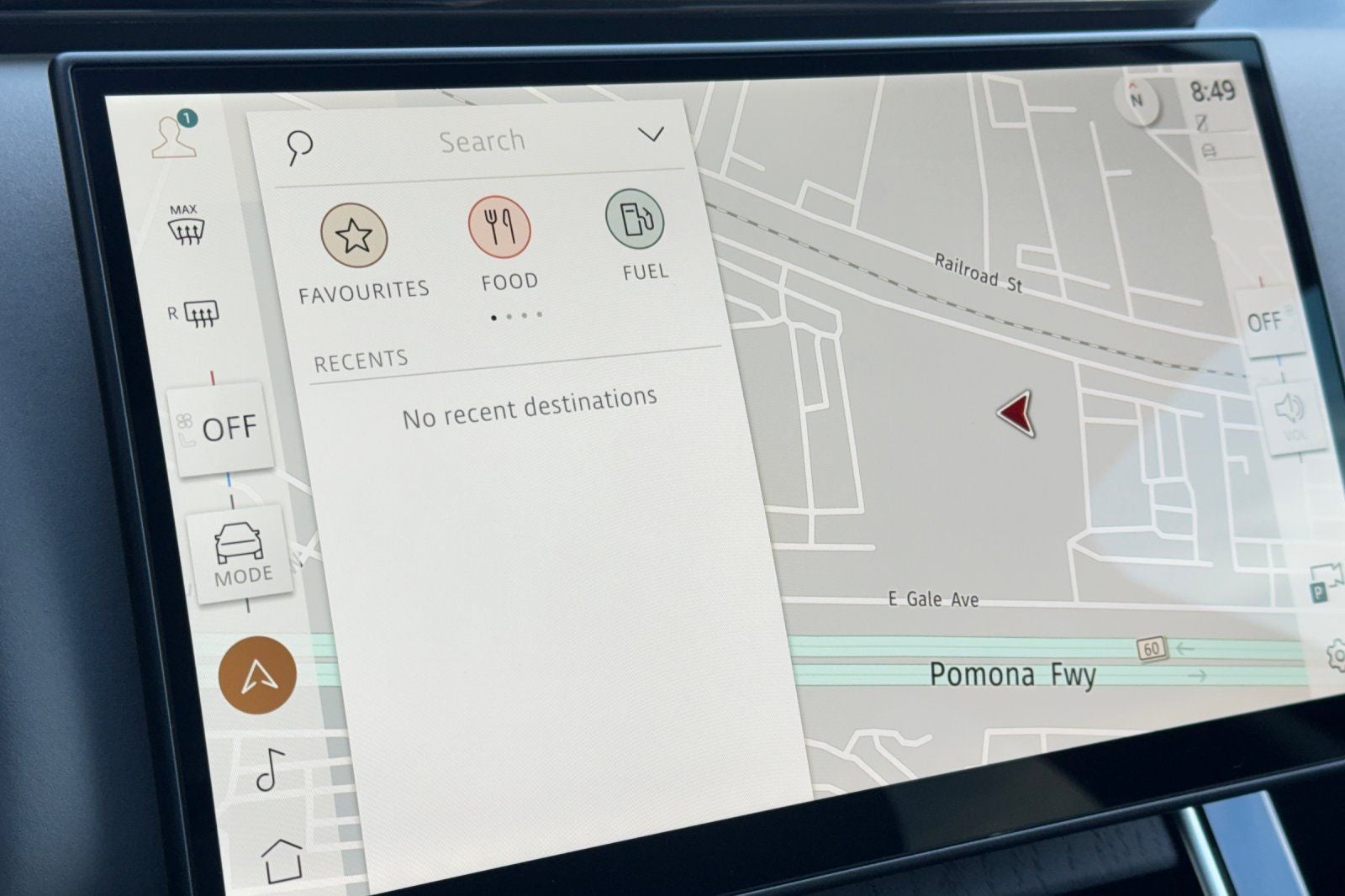 2025 Land Rover Range Rover Velar Dynamic SE