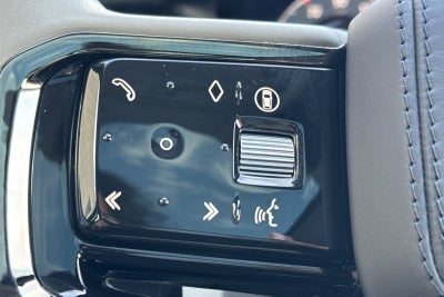 2025 Land Rover Range Rover Velar Dynamic SE