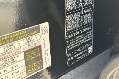 2025 Land Rover Range Rover Velar Dynamic SE