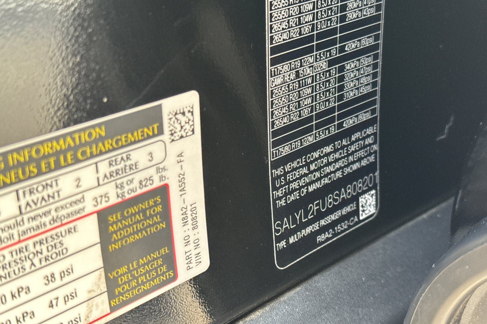 2025 Land Rover Range Rover Velar Dynamic SE