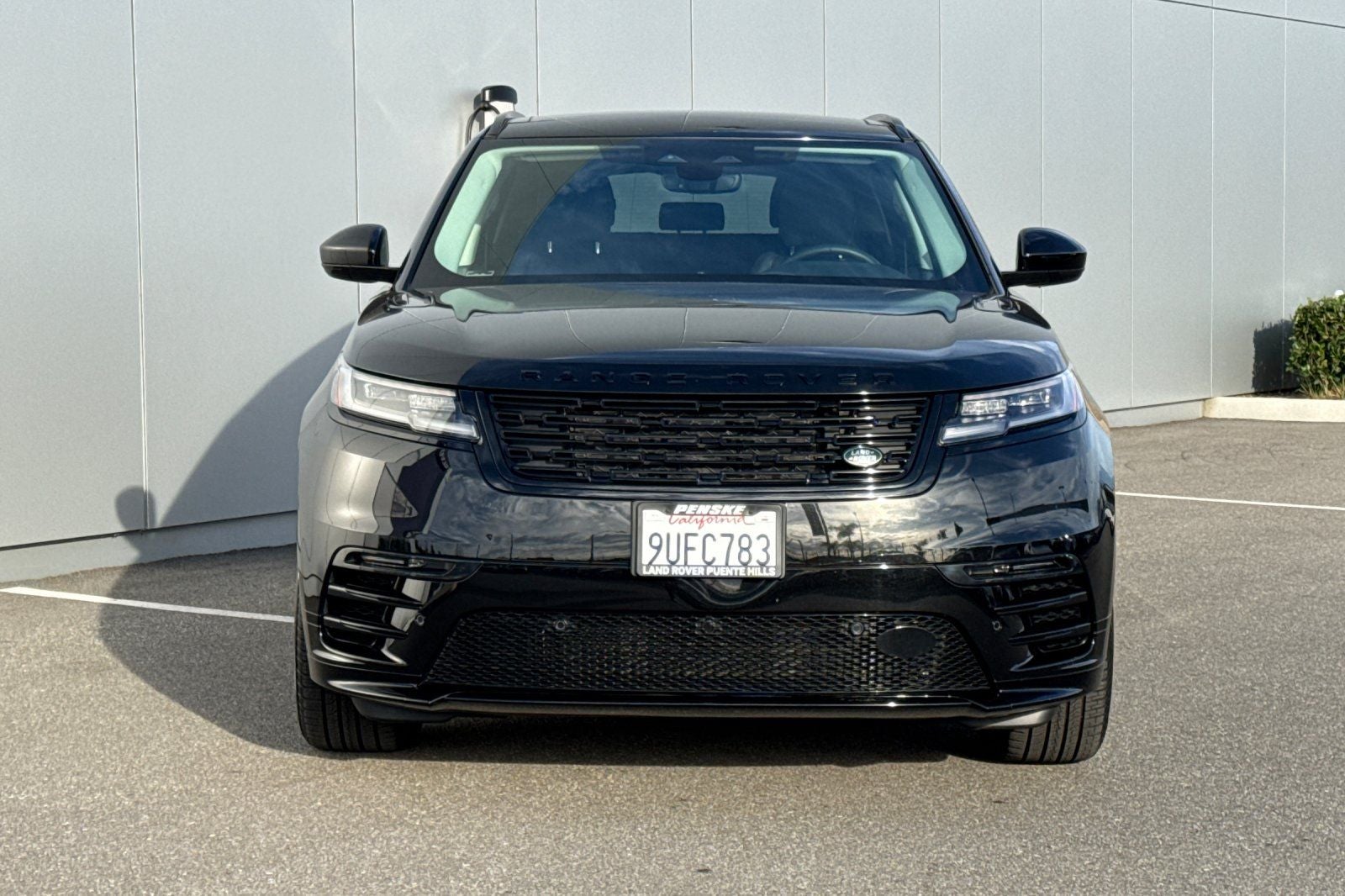 2025 Land Rover Range Rover Velar Dynamic SE