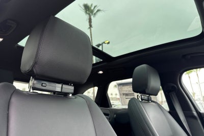 2026 Land Rover Range Rover Velar Dynamic SE