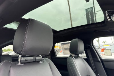2026 Land Rover Range Rover Velar Belgravia Edition