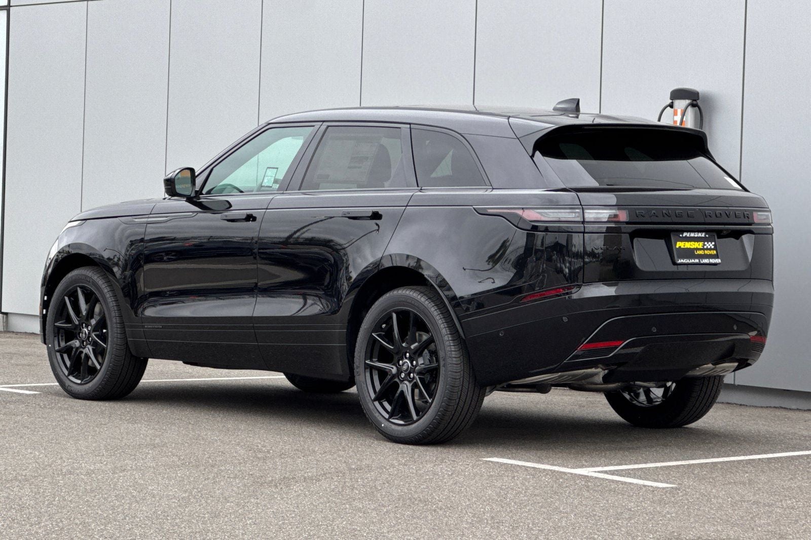 2026 Land Rover Range Rover Velar Belgravia Edition