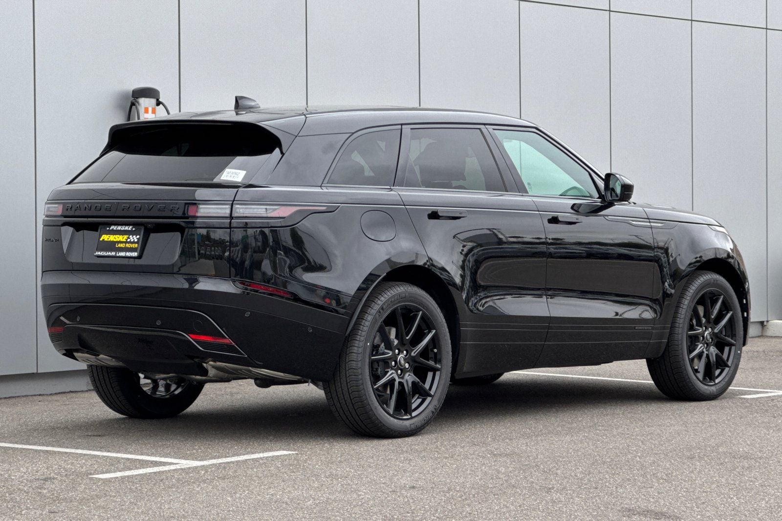 2026 Land Rover Range Rover Velar Belgravia Edition